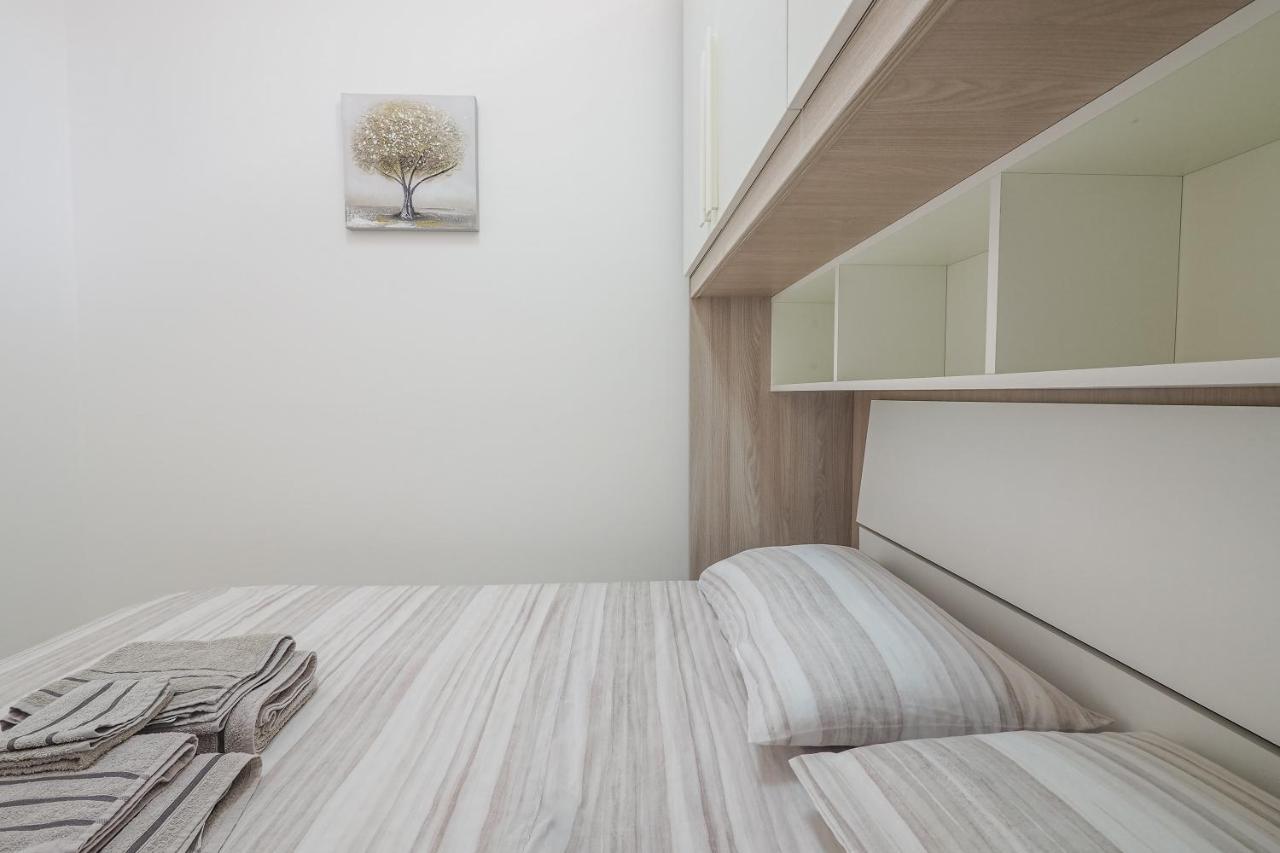דירות אולביה Saint Simplicio House מראה חיצוני תמונה