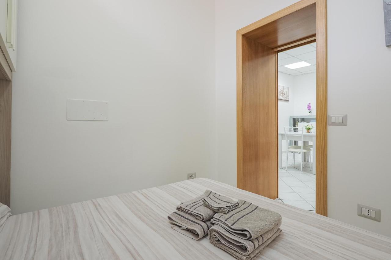 דירות אולביה Saint Simplicio House מראה חיצוני תמונה